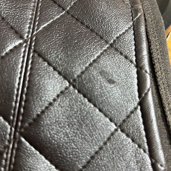 Marsh Landing Large Faux Leather w/Front Zippered Pockets & Zip Front w/… - Picture 11 of 11